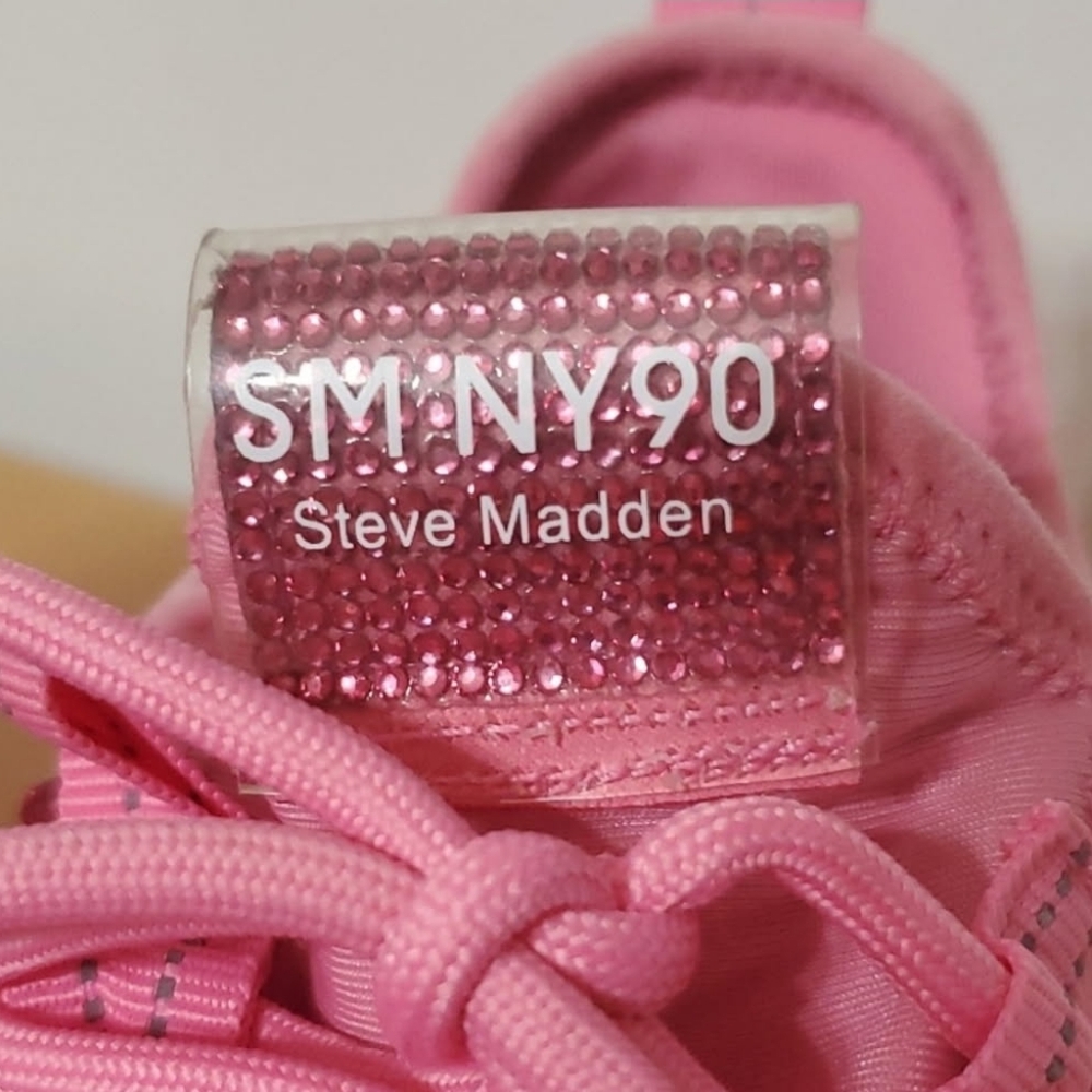 Steve Madden Maxima SM NY90 Pink Stone Sneakers Size 8 - Picture 3 of 13